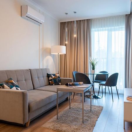 Warsaw Residence Luaran gambar
